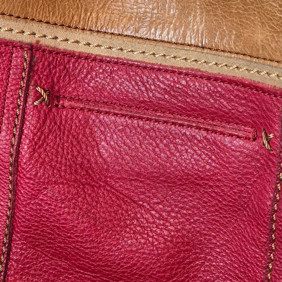 The Sak Kendra Cross Body Pebbled Leather Bag Purse Red Tan Classic Clean Small - Picture 13 of 14